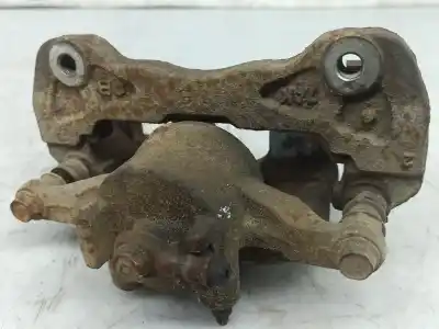 Автозапчастина б/у передній правий гальмівний супорт для mitsubishi l 200 (ka0/kb0) 2.5 di-d cat посилання на oem iam   