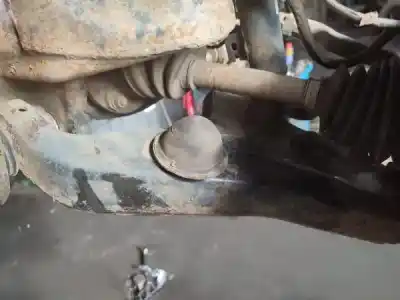 Second-hand car spare part front right lower suspension arm for mitsubishi l 200 (ka0/kb0) 2.5 di-d cat oem iam references 