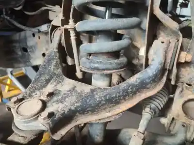 Second-hand car spare part front right lower suspension arm for mitsubishi l 200 (ka0/kb0) 2.5 di-d cat oem iam references 