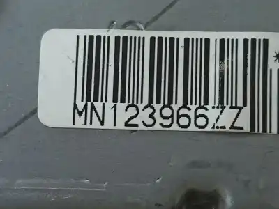 Автозапчастина б/у передня права подушка безопасности для mitsubishi l 200 (ka0/kb0) 2.5 di-d cat посилання на oem iam mn123966zz  