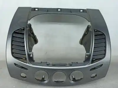 Second-hand car spare part center console for mitsubishi l 200 (ka0/kb0) 2.5 di-d cat oem iam references mn179800zz