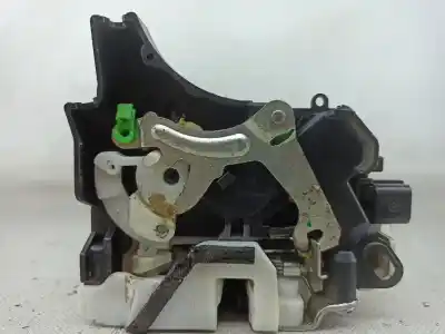 Автозапчастина б/у замок передніх дверей лівий для mitsubishi l 200 (ka0/kb0) 2.5 di-d cat посилання на oem iam   