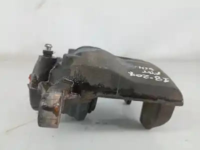 Автозапчастина б/у передній правий гальмівний супорт для hyundai i30 fastback (pde, pden) 1.6 crdi посилання на oem iam   