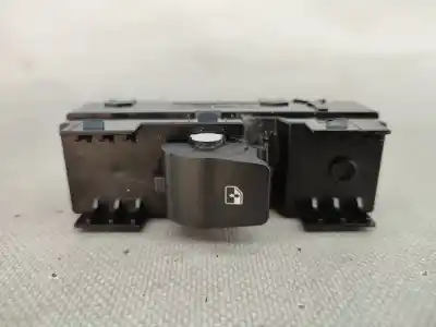 Автозапчастина б/у передній правий віконний вимикач для hyundai i30 fastback (pde, pden) 1.6 crdi посилання на oem iam 93581g3010