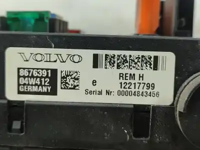 Peça sobressalente para automóvel em segunda mão caixa de fusíveis e relés por iveco daily iv caja/chasis 35c15 referências oem iam 8676391  