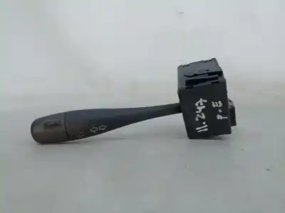 Peça sobressalente para automóvel em segunda mão COMUTADOR DE PISCAS  por NISSAN VANETTE CARGO  Referências OEM IAM 36750D  