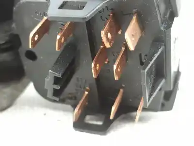 Second-hand car spare part windshiel wiper switch for opel corsa b (s93) 1.2 i (f08 f68 m68) oem iam references 90124931 90191942   Second-hand car spare part windshiel wiper switch for opel corsa b (s93) 1.2 i (f08 f68 m68) oem iam references 90124931 90191942