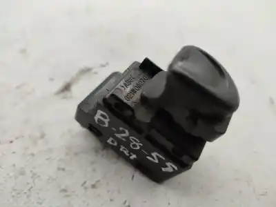 Peça sobressalente para automóvel em segunda mão botão / interruptor elevador vidro dianteiro direito por daewoo matiz (m100, m150) 0.8 referências oem iam 5 pinos  