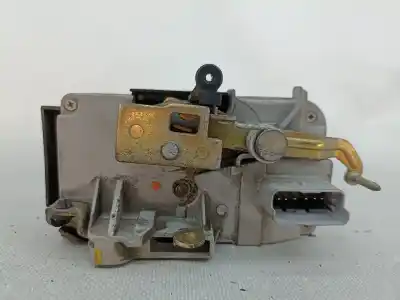 Second-hand car spare part front right door lock for citroen c8 (ea_, eb_) 2.0 hdi oem iam references   