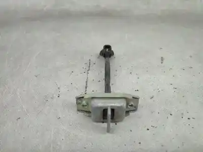 Автозапчасти б/у дверной фиксатор за toyota prius hatchback (_w2_) 1.5 hybrid (nhw20_. nhw20r) híbrido (gasolina) 2007 5p ссылки oem iam   