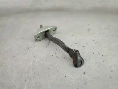 Автозапчасти б/у дверной фиксатор за toyota prius hatchback (_w2_) 1.5 hybrid (nhw20_. nhw20r) híbrido (gasolina) 2007 5p ссылки oem iam   