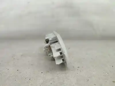 Автозапчасти б/у внутренний свет за renault kangoo express (fw0/1_) z.e. (fw0z. fw1z) elétrico 2016 5p ссылки oem iam 8200074362  