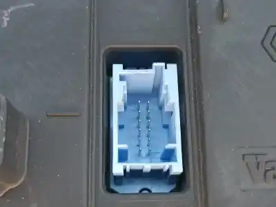 Second-hand car spare part climate control for renault megane ii sedán (lm0/1_) 1.5 dci (lm1e) oem iam references 8200413906  