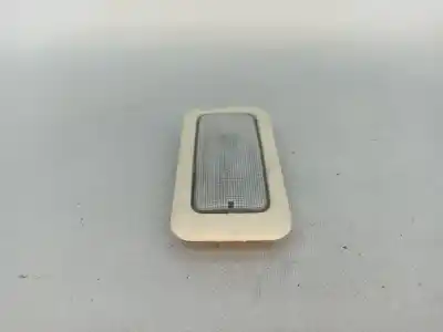 Second-hand car spare part interior light for ford ka (ru8) 1.2 oem iam references 08896405  