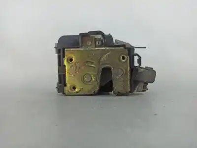 Second-hand car spare part LEFT FRONT DOOR LOCK for VOLKSWAGEN GOLF III (1H1)  OEM IAM references   