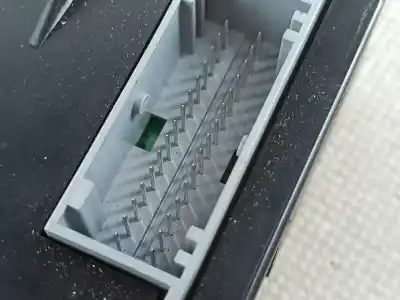 Автозапчастина б/у клімат-контроль для renault clio ii (bb0/1/2_, cb0/1/2_) 1.2 16v (bb05. bb0w. bb11. bb27. bb2t. bb2u. bb2v. cb05.... gasolina 2002 5p посилання на oem iam 8200069371  