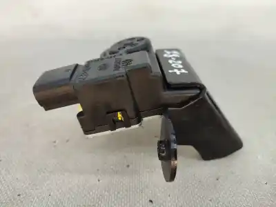 Автозапчастина б/у замок багажника / ворот для hyundai i30 fastback (pde, pden) 1.6 crdi посилання на oem iam 81230g3000  