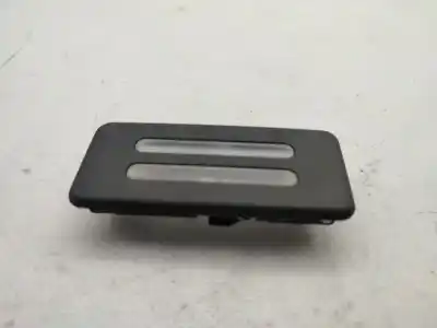 Peça sobressalente para automóvel em segunda mão LUZ INTERIOR por BMW 1 COUPÉ (E82)  Referências OEM IAM   