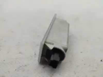 Peça sobressalente para automóvel em segunda mão luz interior por bmw 1 coupé (e82) 118 d referências oem iam   