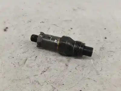 Автозапчастина б/у инжектор для peugeot 406 (8b) 1.9 td посилання на oem iam lcr6734303g