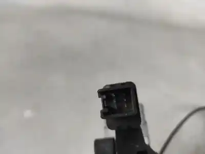 Second-hand car spare part driver left window regulator for mazda 3 (bk) 1.6 (bk14) oem iam references   