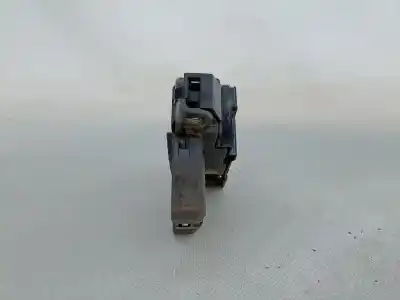 Автозапчастина б/у замок багажника / ворот для peugeot 207/207+ (wa_, wc_) 1.4 hdi посилання на oem iam 9660403980  