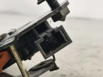 Peça sobressalente para automóvel em segunda mão fechadura do mala por skoda fabia i break (6y5) 1.4 gasolina 2002 5p referências oem iam 6y9827501c  