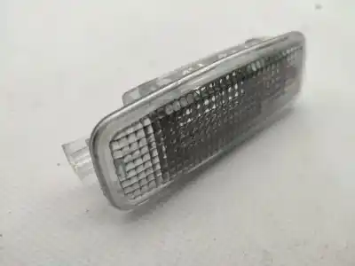 Автозапчастина б/у внутрішне світло для audi a6 avant (4f5) 3.0 tdi quattro (171kw) посилання на oem iam 4e0947105   Автозапчастина б/у внутрішне світло для audi a6 avant (4f5) 3.0 tdi quattro (171kw) посилання на oem iam 4e0947105