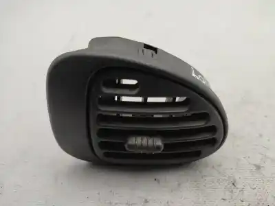 Автозапчасти б/у аэрационная решетка за chrysler grand voyager iii van (gs) 2.5 td ссылки oem iam  Автозапчасти б/у аэрационная решетка за chrysler grand voyager iii van (gs) 2.5 td ссылки oem iam