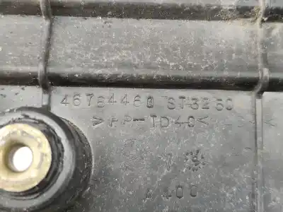 Автозапчастина б/у крішка двигуна для fiat stilo multi wagon (192_) 1.6 16v посилання на oem iam 46784460  