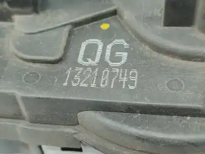 Second-hand car spare part front right door lock for opel astra h gtc (a04) 1.7 cdti (l08) oem iam references 13210749  