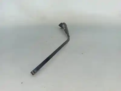 Pezzo di ricambio per auto di seconda mano braccio tergicristallo posteriore per opel corsa b (s93) 1.5 td (f08. f68. m68) riferimenti oem iam 90386316  
