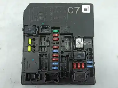 Second-hand car spare part FUSE BOX UNIT for NISSAN JUKE (F15)  OEM IAM references 284B71KB0B  