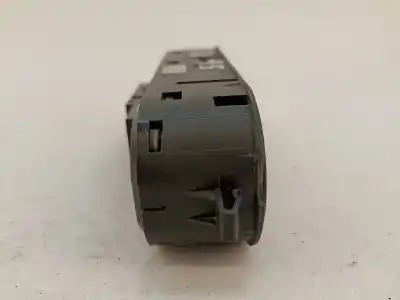 Peça sobressalente para automóvel em segunda mão botão / interruptor elevador vidro dianteiro esquerdo por opel astra h gtc (a04) 1.4 (l08) referências oem iam 13228706   Peça sobressalente para automóvel em segunda mão botão / interruptor elevador vidro dianteiro esquerdo por opel astra h gtc (a04) 1.4 (l08) referências oem iam 13228706