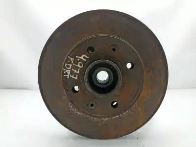 Peça sobressalente para automóvel em segunda mão manga de eixo dianteira direita por renault kangoo express (fc0/1_) d 65 1.9 (fc0e fc02 fc0j fc0n) referências oem iam 