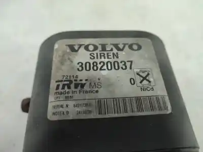 Pezzo di ricambio per auto di seconda mano corno per volvo v40 combi (vw) 1.9 td gasóleo 1997 5p riferimenti oem iam   