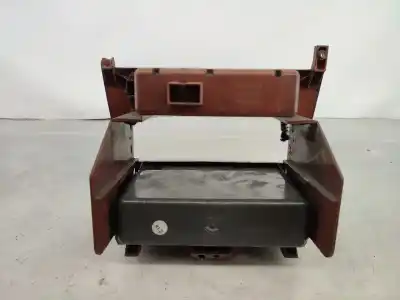 Pezzo di ricambio per auto di seconda mano console centrale per volvo v40 combi (vw) 1.9 td gasóleo 1997 5p riferimenti oem iam 73180  