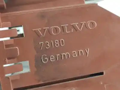 Pezzo di ricambio per auto di seconda mano console centrale per volvo v40 combi (vw) 1.9 td gasóleo 1997 5p riferimenti oem iam 73180  