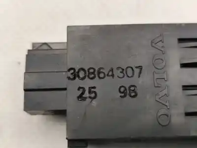 Автозапчастина б/у многофункційне управління для volvo v40 combi (vw) 1.9 td gasóleo 1997 5p посилання на oem iam   