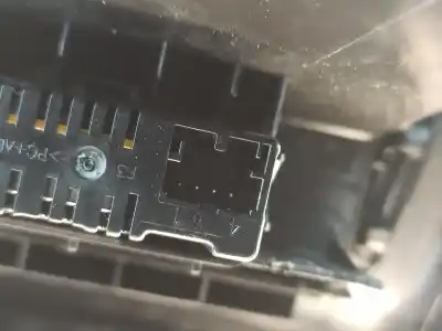 Pièce détachée automobile d'occasion cendrier pour seat ateca (kh7) 2.0 tdi références oem iam   