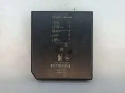 Piesă de schimb auto la mâna a doua PANOU SIGURANȚE pentru RENAULT MEGANE IV SPORTER (K9A/M/N_)  Referințe OEM IAM 284B66727R  