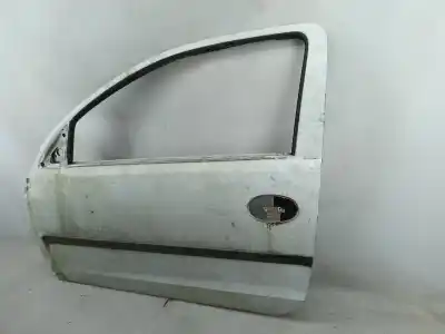 Second-hand car spare part left front door for opel corsa c (x01) 1.7 di (f08 f68) oem iam references   