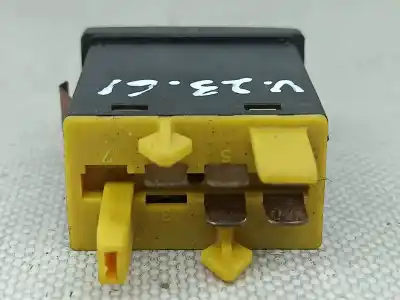 Автозапчасти б/у многофункциональное управление за audi a4 b5 avant (8d5) 1.9 tdi ссылки oem iam    Автозапчасти б/у многофункциональное управление за audi a4 b5 avant (8d5) 1.9 tdi ссылки oem iam