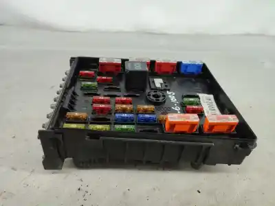 Автозапчасти б/у блок реле/предохранителей за volkswagen passat variant (3c5) 2.0 tdi ссылки oem iam 3c0937125  