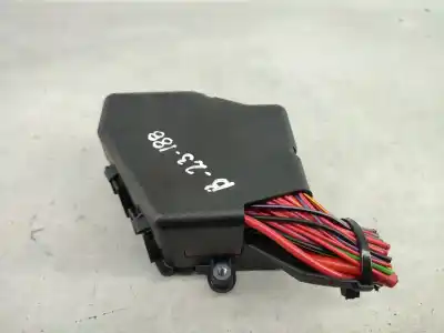 Автозапчасти б/у блок реле/предохранителей за audi a4 avant (8ed) 2.0 16v tdi ссылки oem iam 8d1941824  