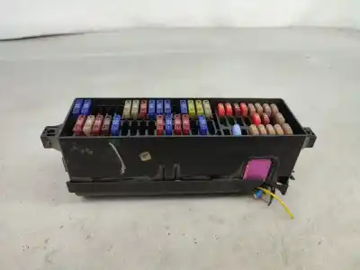 Second-hand car spare part fuse box unit for skoda fabia i hatchback (6y2) 1.2 gasolina 2004 5p oem iam references 5j0937615a  