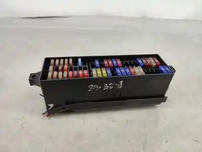 Second-hand car spare part fuse box unit for skoda fabia i hatchback (6y2) 1.2 gasolina 2004 5p oem iam references 5j0937615a  