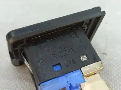 Second-hand car spare part multifunction switch for bmw 5 touring (e61) 520 d oem iam references   