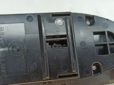 Peça sobressalente para automóvel em segunda mão botão / interruptor elevador vidro dianteiro esquerdo por bmw 5 touring (e61) 520 d referências oem iam 9122110  