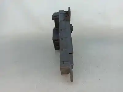 Second-hand car spare part fuse box unit for bmw 5 touring (e61) 520 d oem iam references 913883001  